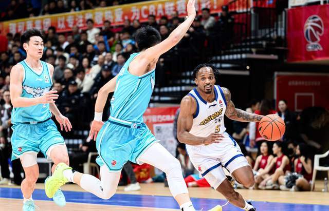 开云百家乐-广厦主场再战山东全力复仇！胡金秋硬磕陶汉林，王博要亮出杀手锏