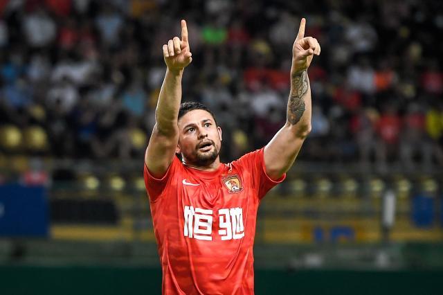 开云体育直播-【中超】艾克森戴帽邓涵文助攻带帽 广州队5比0青岛